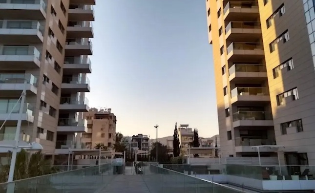 Russian, Ukraine investors push up real estate demand