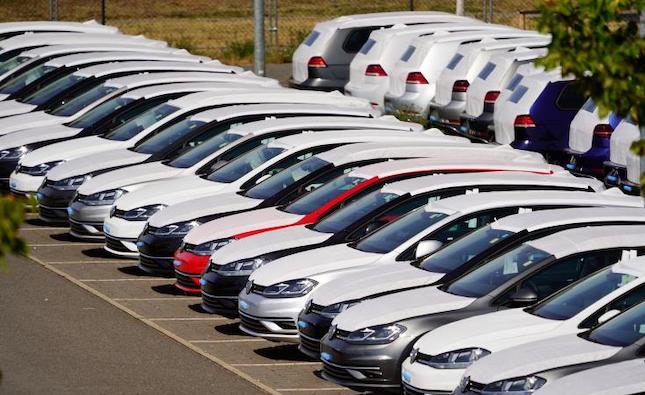 Most cars in Cyprus are older than 10