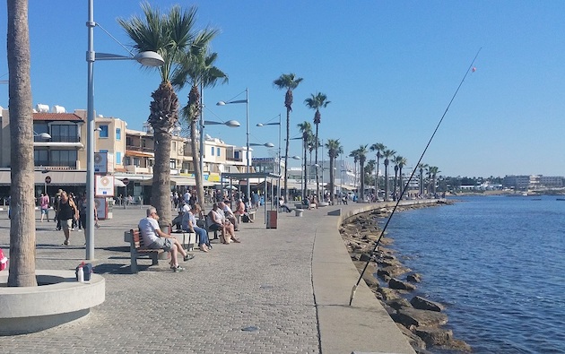 Cyprus mulls changing rules for expat retirees