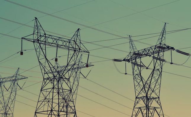 Electricity grid capacity to be increased as temperatures soar