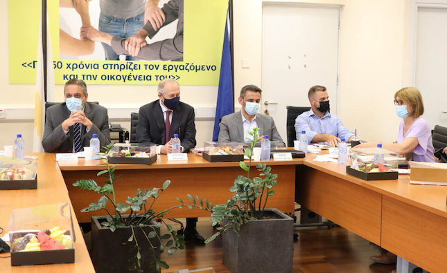 No breakthrough after marathon talks on minimum wage