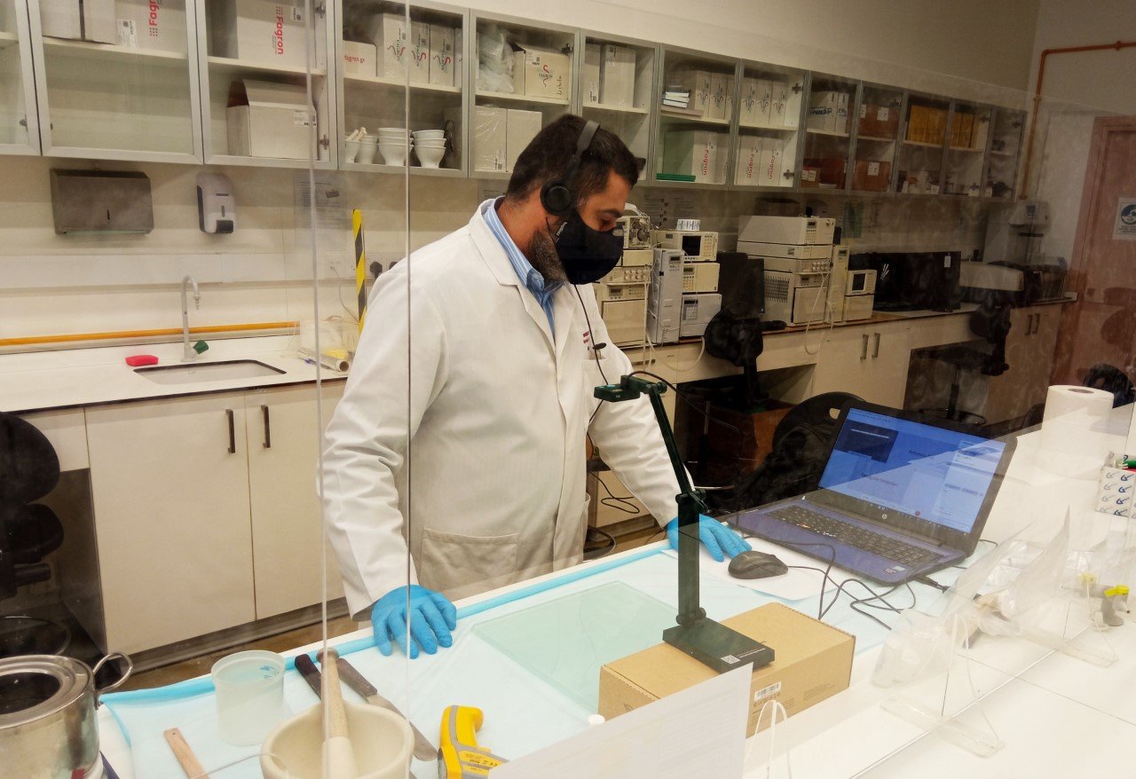 UNic pharmacy programme introduces innovative learning tool, Lab-in-a-Box