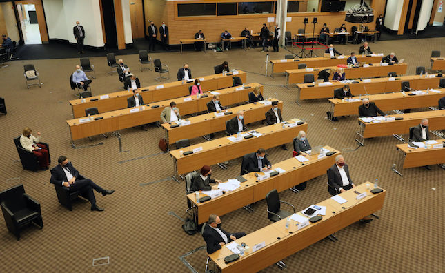 MPs stand firm on slashing VAT on energy bills