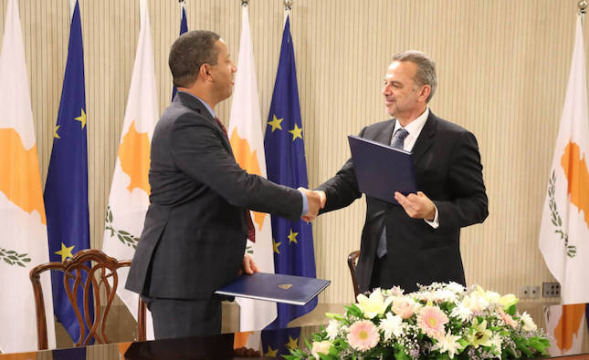 Deputy Minister of Innovation signs MoU with Amazon Web Services