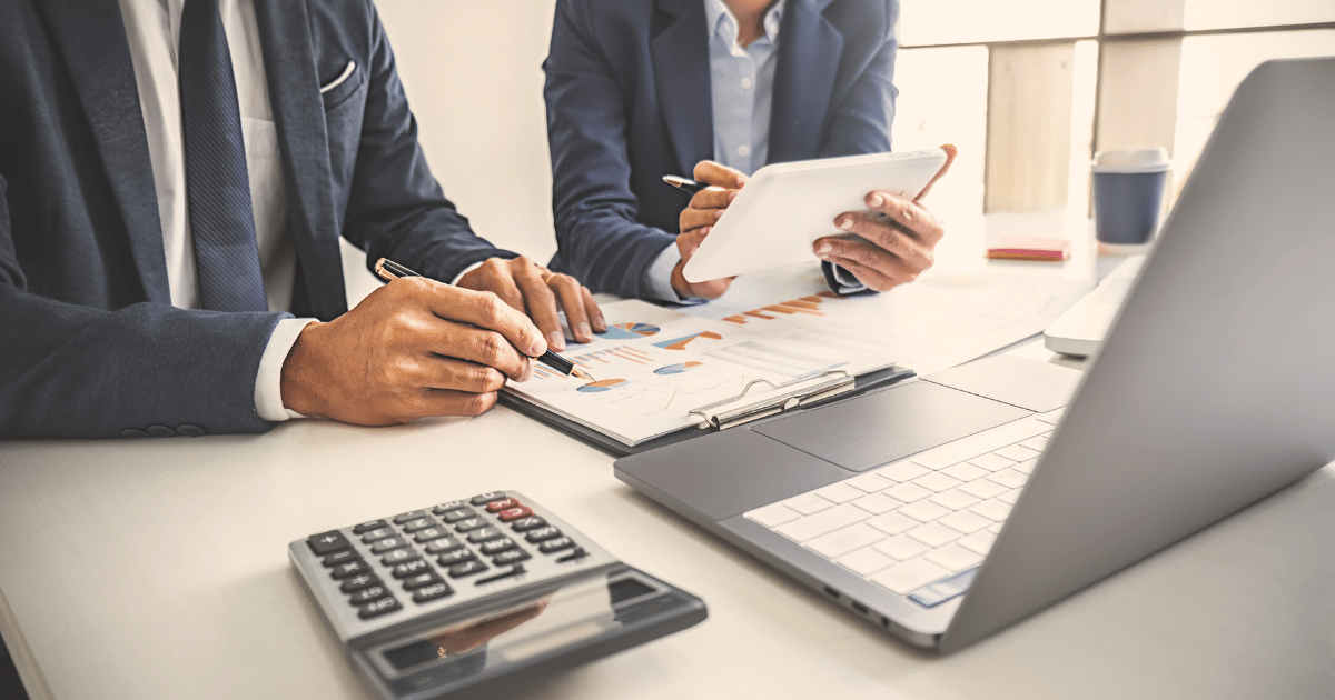 Navigating the Accounting Job Market in 2025 | Top 6 Challenges and How to Overcome Them