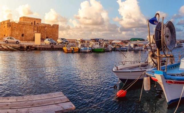 Majority of Paphos hotels to remain open during winter