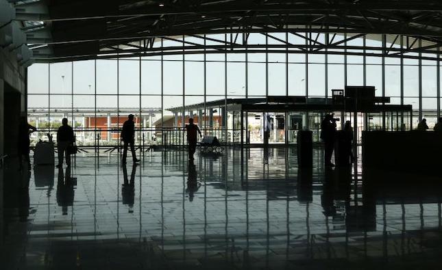 UK airport chaos domino effect in Cyprus