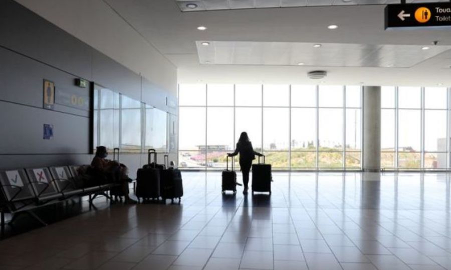 Cyprus bans foreign travelers from India