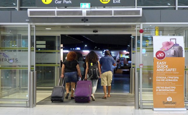 Tourist revenues plunge by 87.3% in January – August