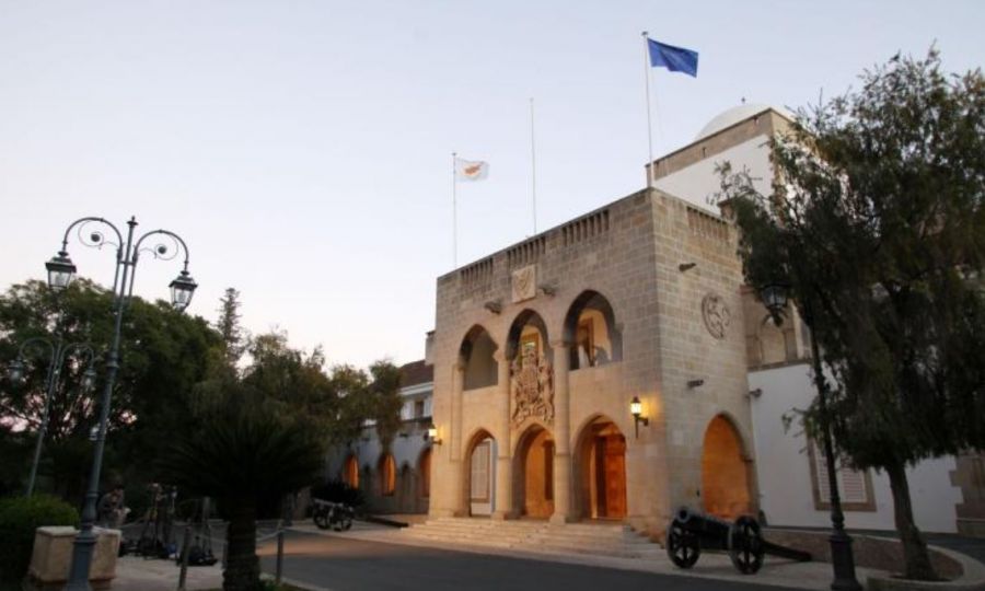Cyprus tries to patch up worsening conditions