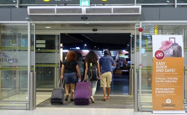 March flights 17% fewer than pre-pandemic levels