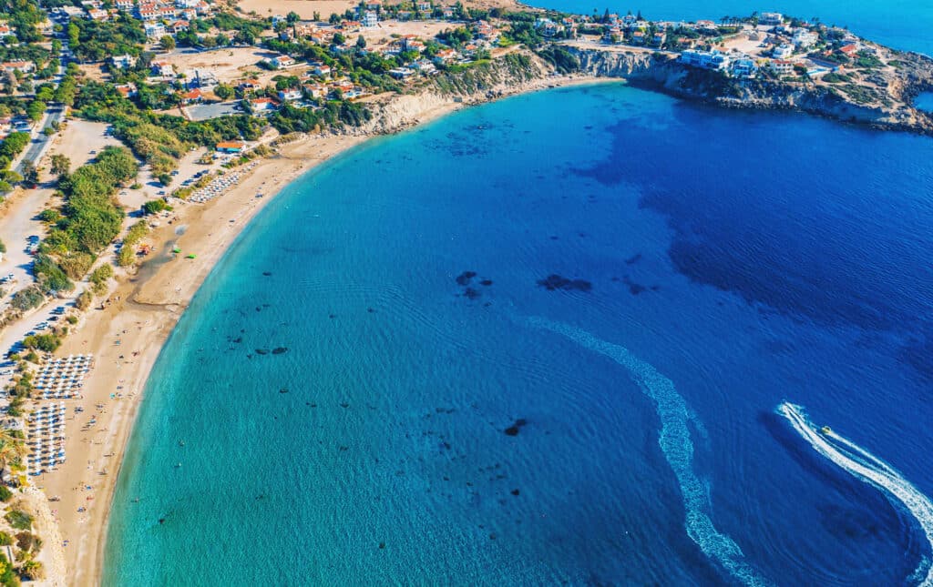 Cyprus winter tourism to benefit from additional flights — June revenue hits €361.5 million