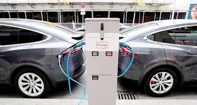 Over 4,500 applications for electric car incentives
