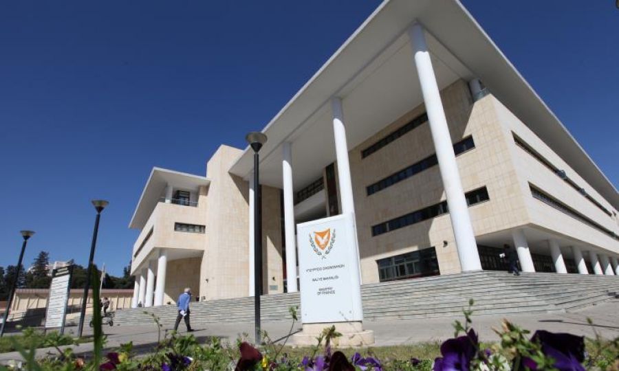 Cyprus public debt spikes to €24.5 billion due to Covid-19 crisis