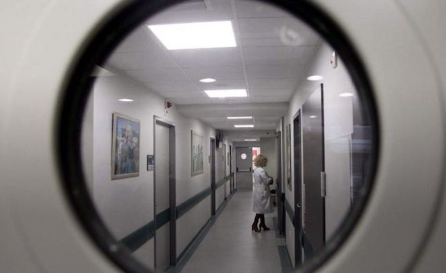 Hospital admissions and discharges even out
