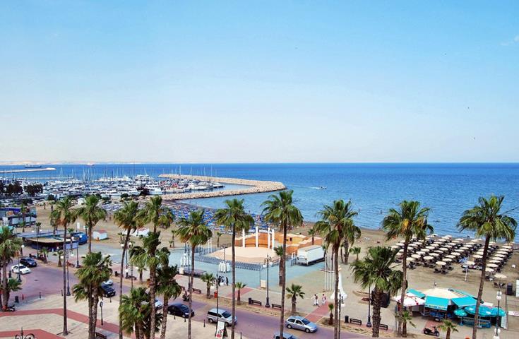 Larnaca looks to kick off projects with revamp of Pattichion Park