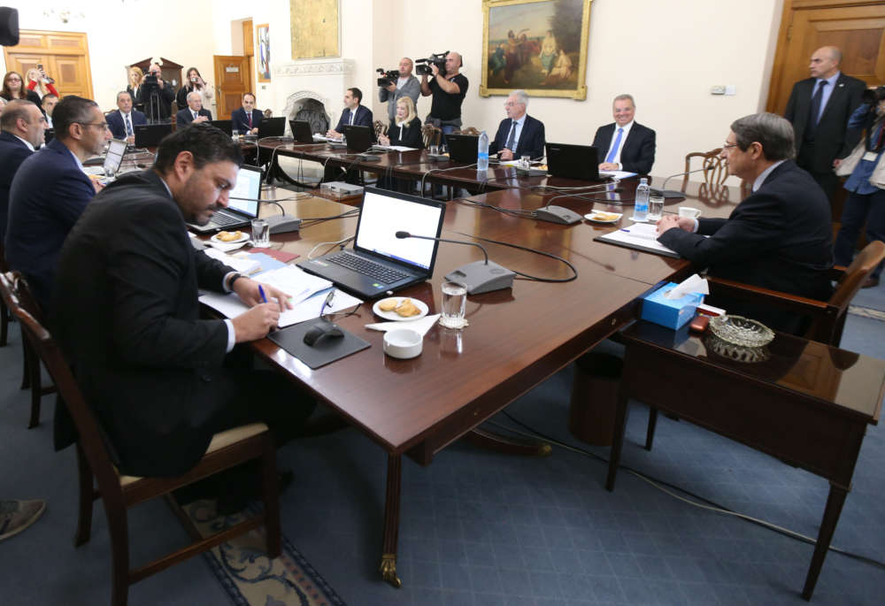 Government guarantees for EIB loans, tax incentives for innovation