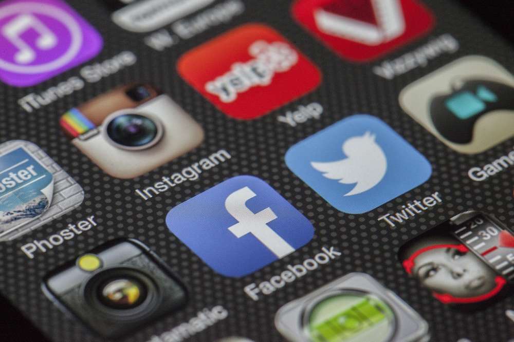 Eurostat: 73% of Cypriot enteprises use social media