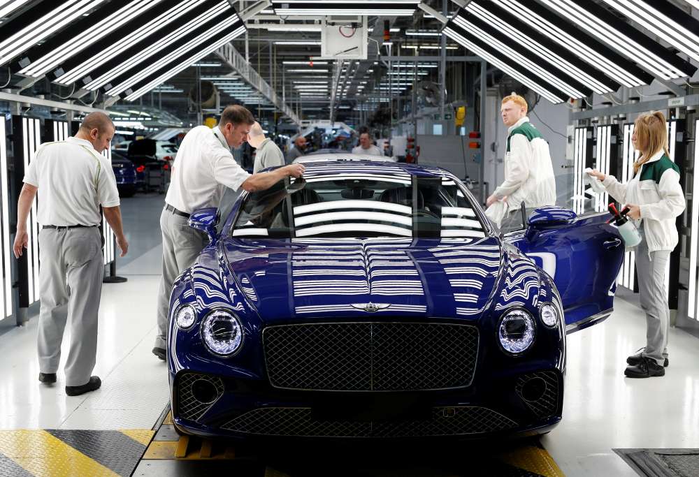 Number of top luxury cars registered in January 2020