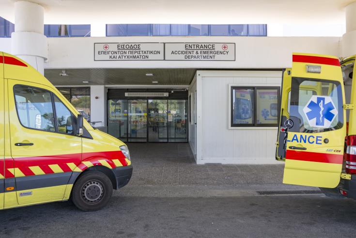 Health services urge travellers from northern Italy to stay home for 14 days
