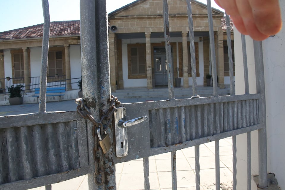 Four new cases of coronavirus, all schools closed from Friday