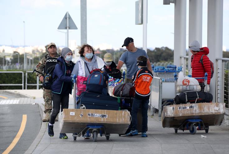 Cyprus to gradually reopen airports from June