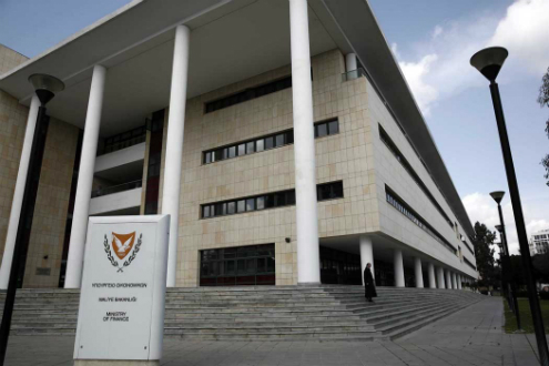 Cyprus records growth in Q1 2015