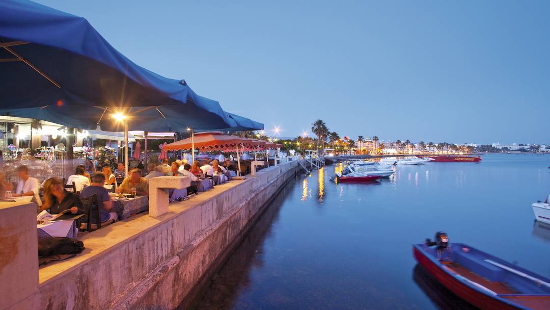 Paphos attracts foreign TV productions, including Hungary’s ‘Love island’