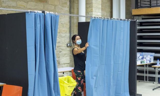 Cyprus reduces timeframe for COVID booster shots to 5 months and 2 weeks