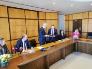 Cyprus Central Bank and Bank of Greece sign cooperation agreement