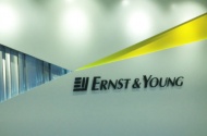 EY clinches Co-ops valuation deal